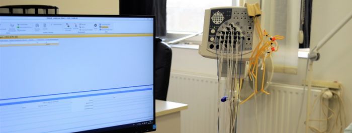 Új EEG-készülék a Jósa András Oktatókórház Neurológiai Osztályán